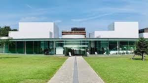 ⾦沢21世紀美術館